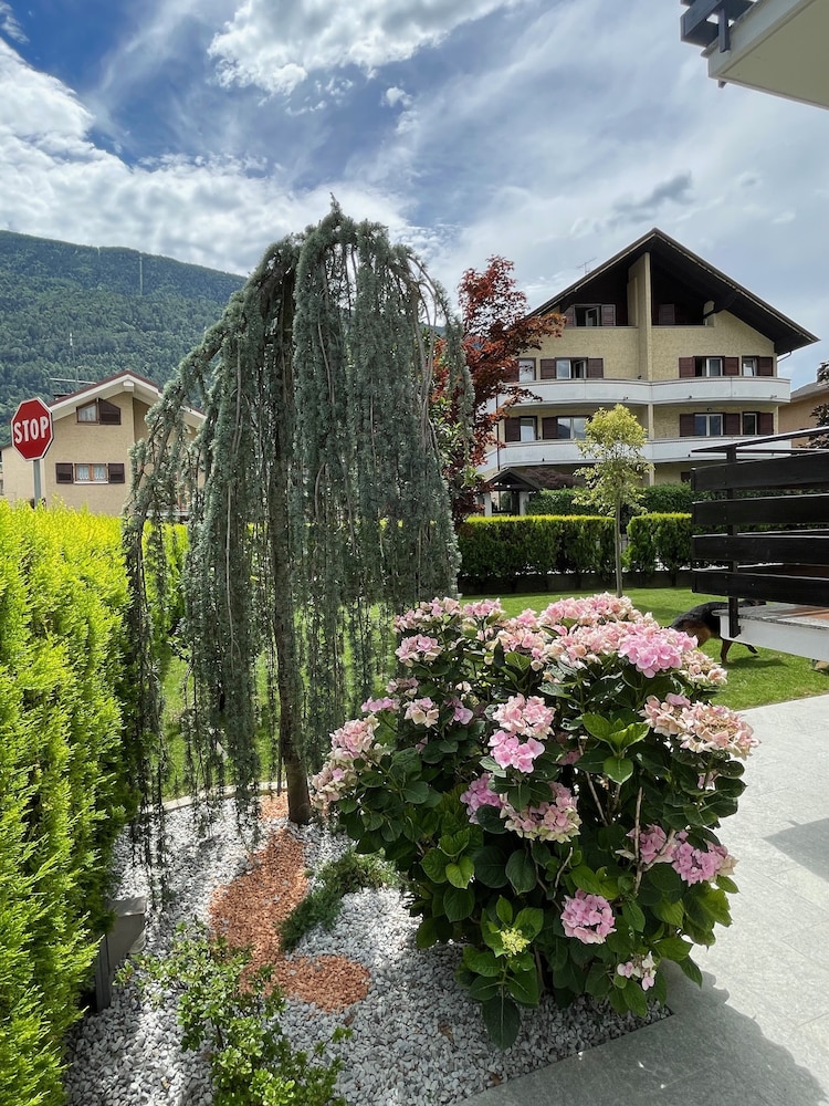 Casa Dolce Casa — 4-Star Luxury Hotel in Tirano, Italy