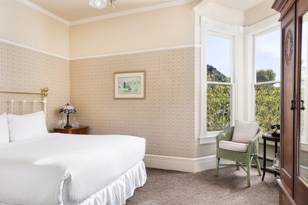 Centrella Hotel A Kirkwood Collection Hotel - photo 8