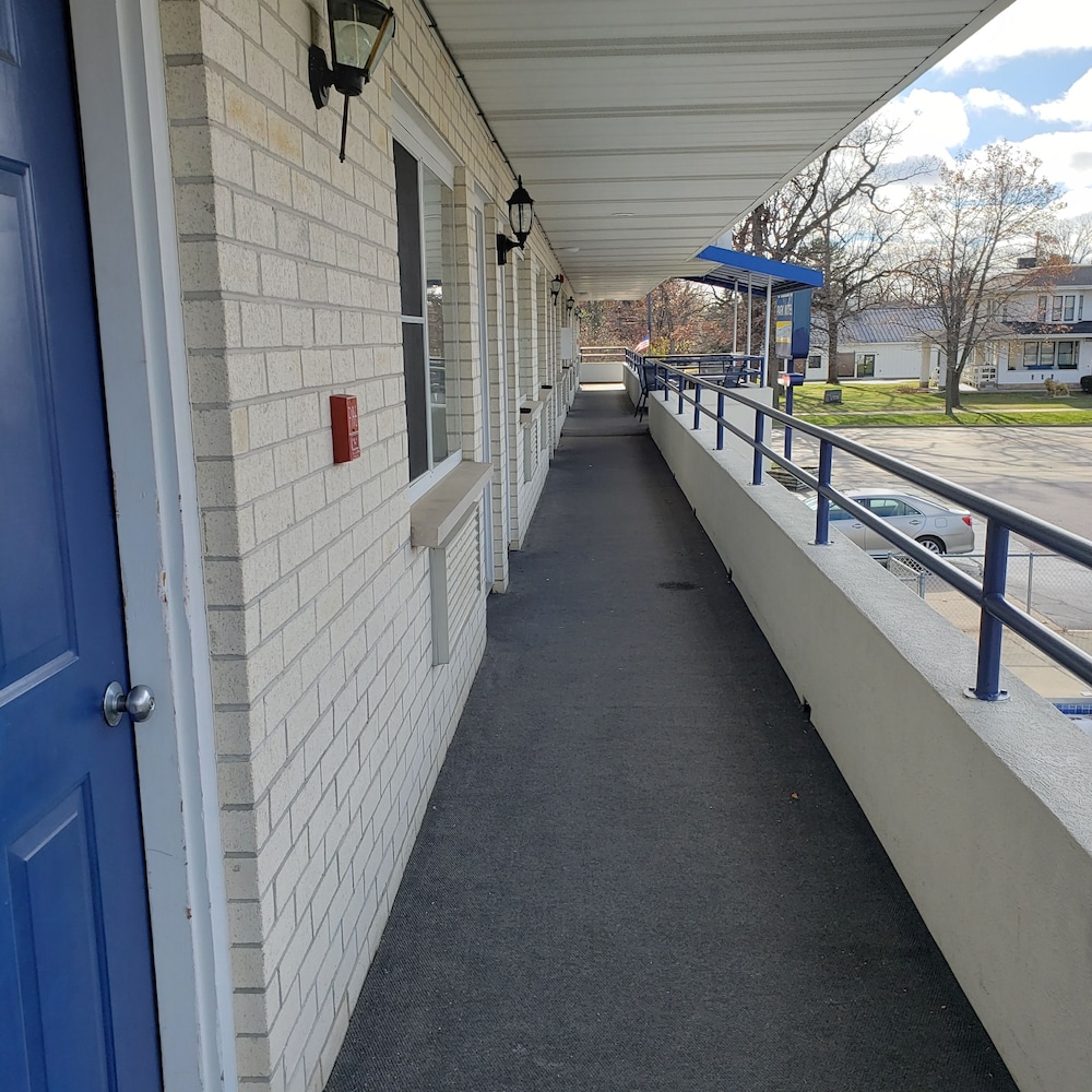 Dells Park Motel - photo 24