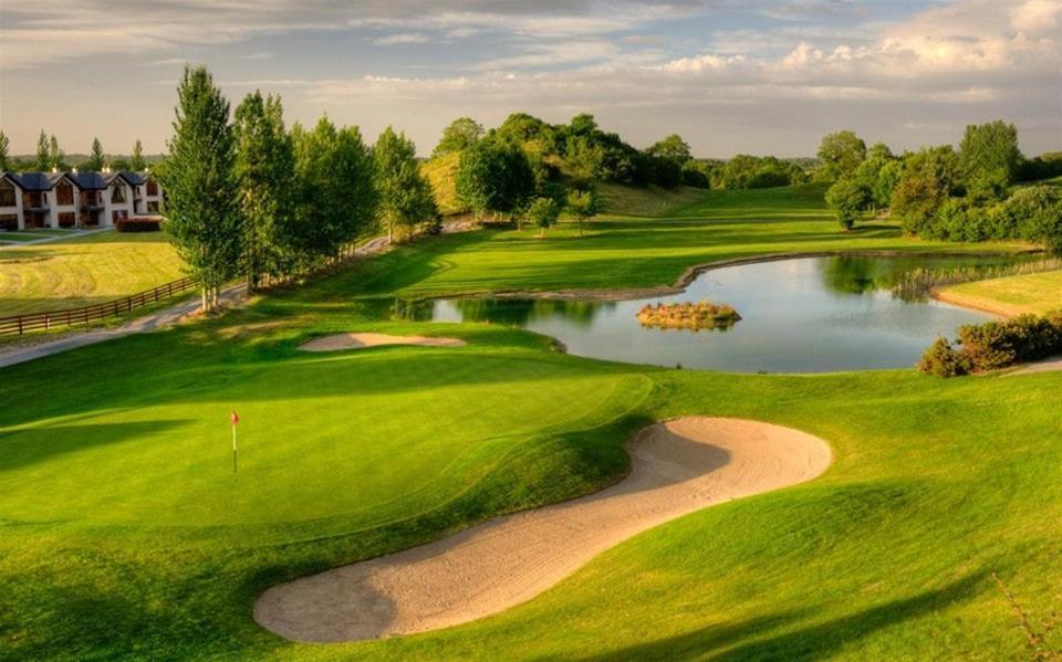 3 Bed Hse Esker Hills Golf Club 018