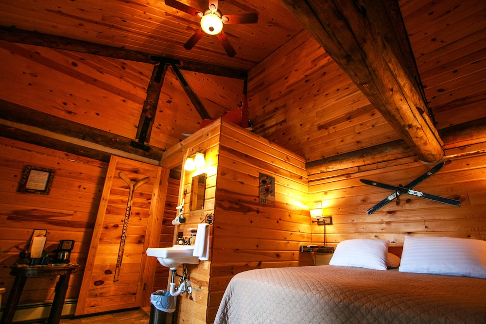 Judith Mountain Lodge - photo 24