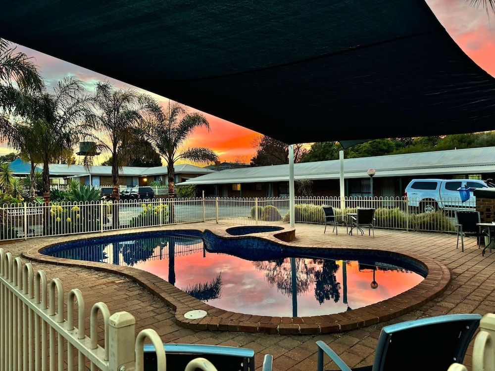 Tooleybuc Motel in Swan Hill, Australia