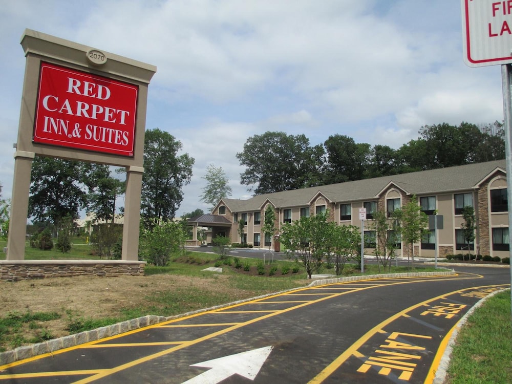 Red Carpet Inn And Suites Monmouth Jtc - photo 41