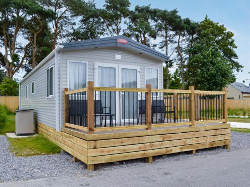 Wilberfoss Holiday Park Haven Lodge — 4-Star Luxury Hotel in Wilberfoss, United Kingdom