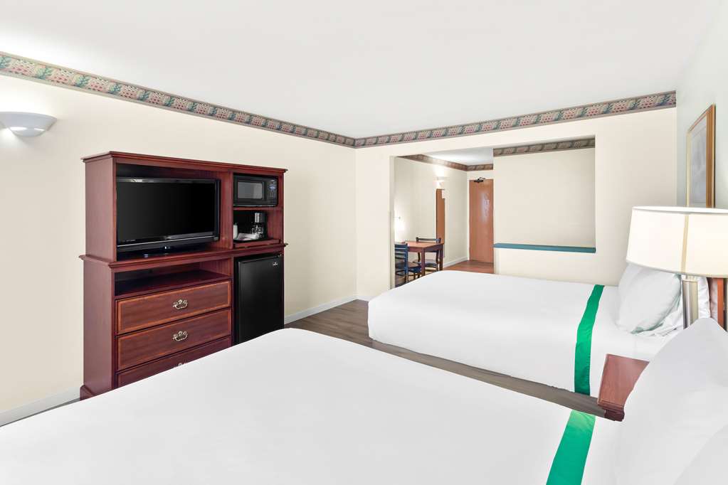 GuestHouse Kelso Longview - photo 8