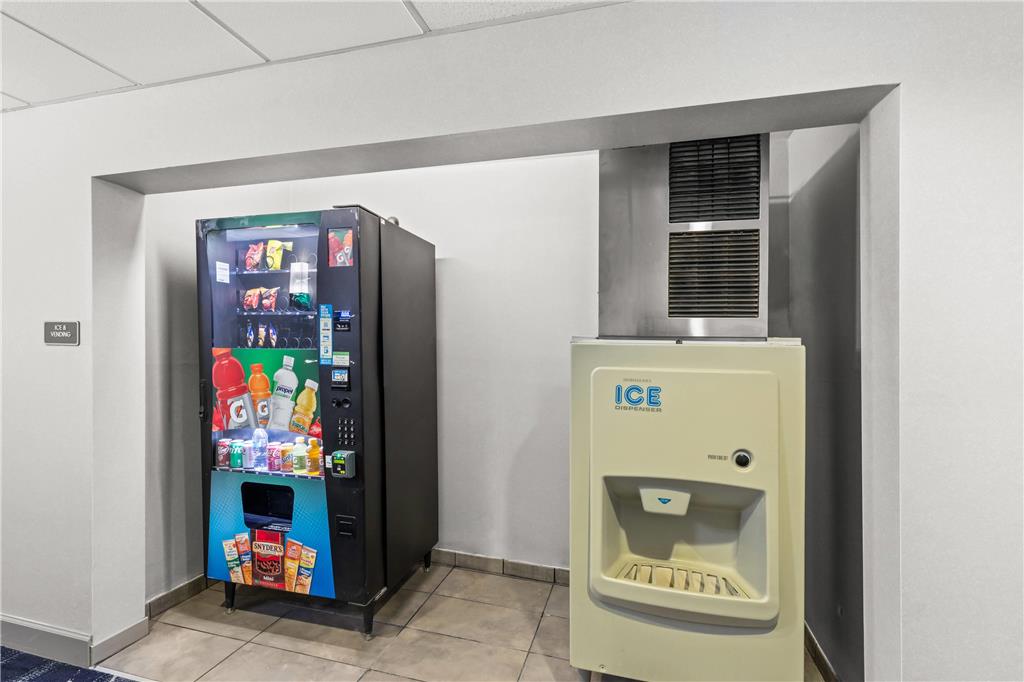 Comfort Inn & Suites Rome South - photo 42