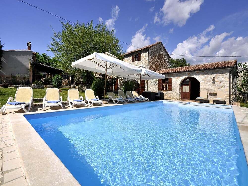 Luxury Villa Murva — 4-Star Luxury Hotel in Zminj, Croatia