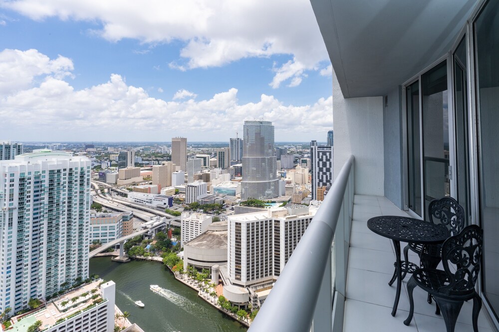 Private Residences at ICON Twr3 by JOS17 - photo 96
