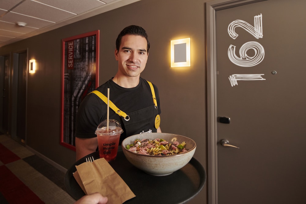 Room service - dining