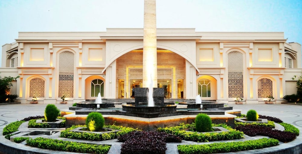 The Umrao — 4-Star Luxury Hotel in New Delhi, India