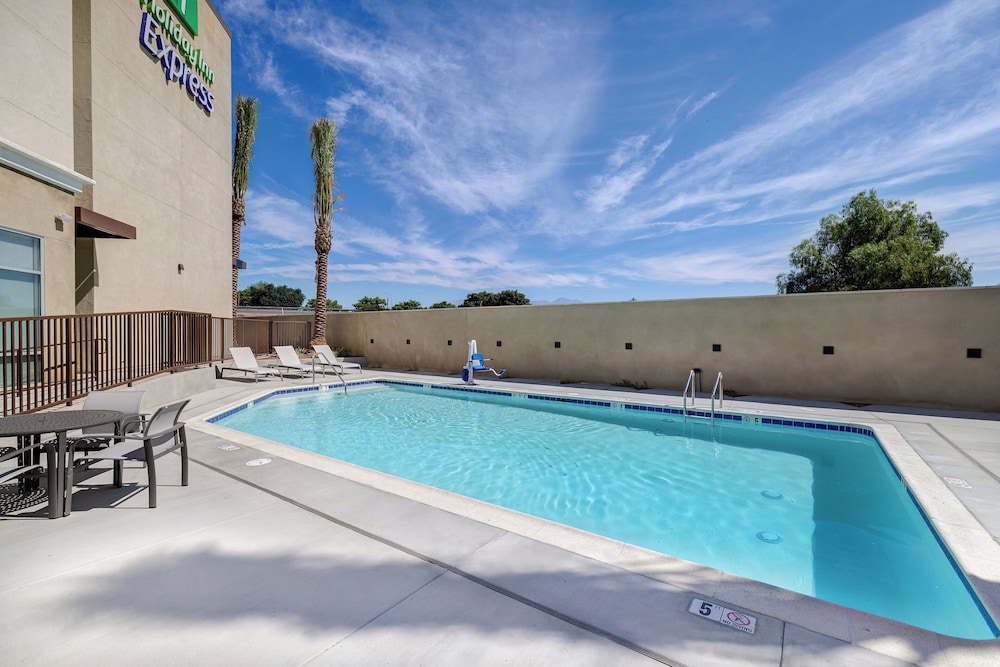 Holiday Inn Express & Suites Ontario Chino Hills by IHG - photo 29