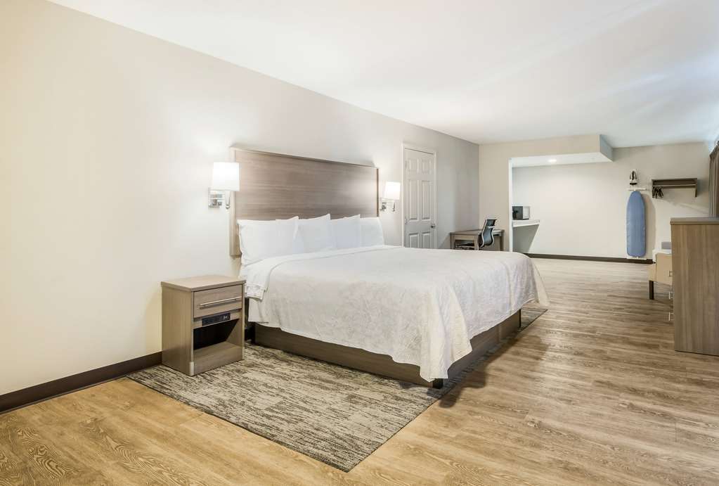 Days Inn by Wyndham Chula Vista San Diego - photo 28