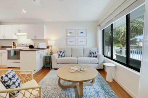Sailfish Suites 8 Waterfront Lodging — 4-Star Luxury Hotel in Stuart, United States