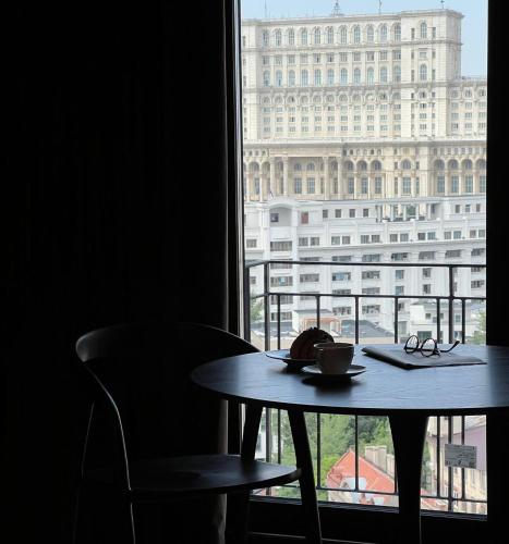 CHOCOLETTE Sky Apartment with Parliament View — 4-Star Luxury Hotel in Bucharest, Romania