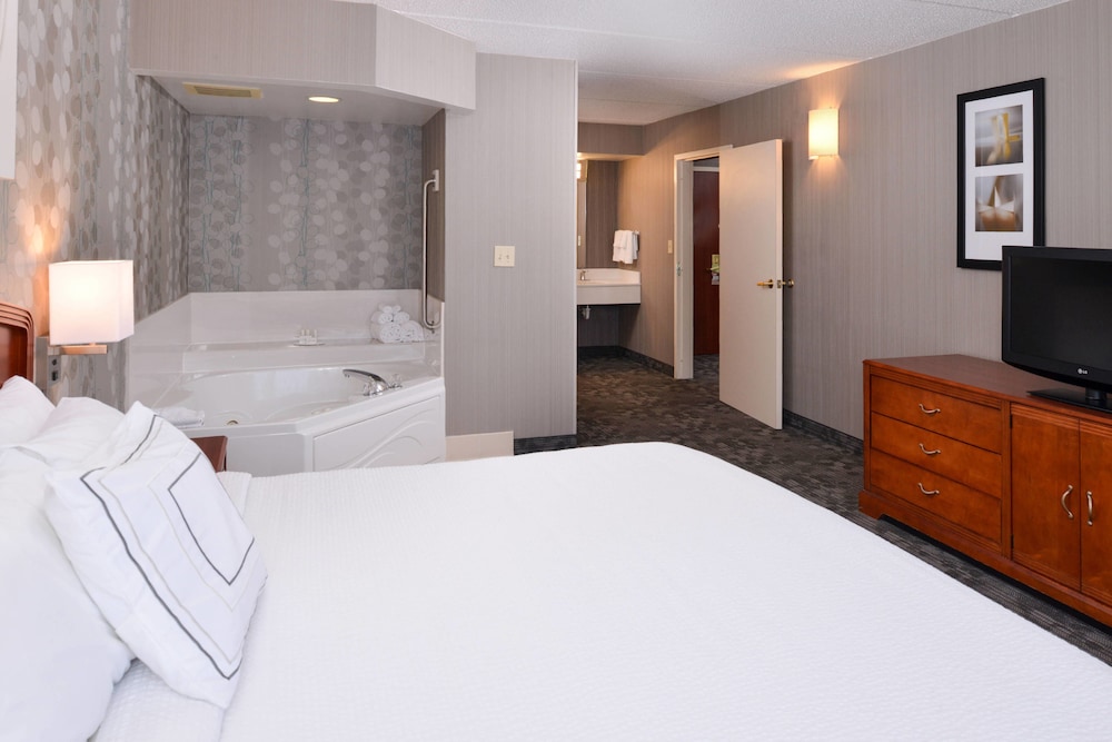 Courtyard by Marriott Charlotte Gastonia - photo 11