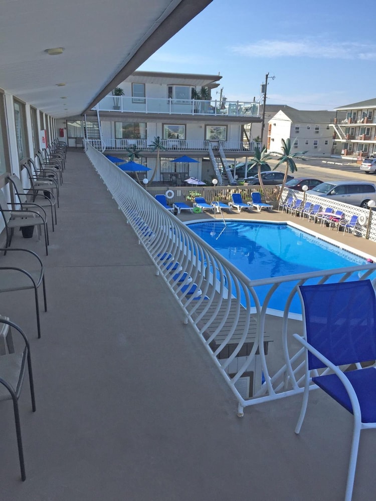 Pyramid Resort Motel - photo 29