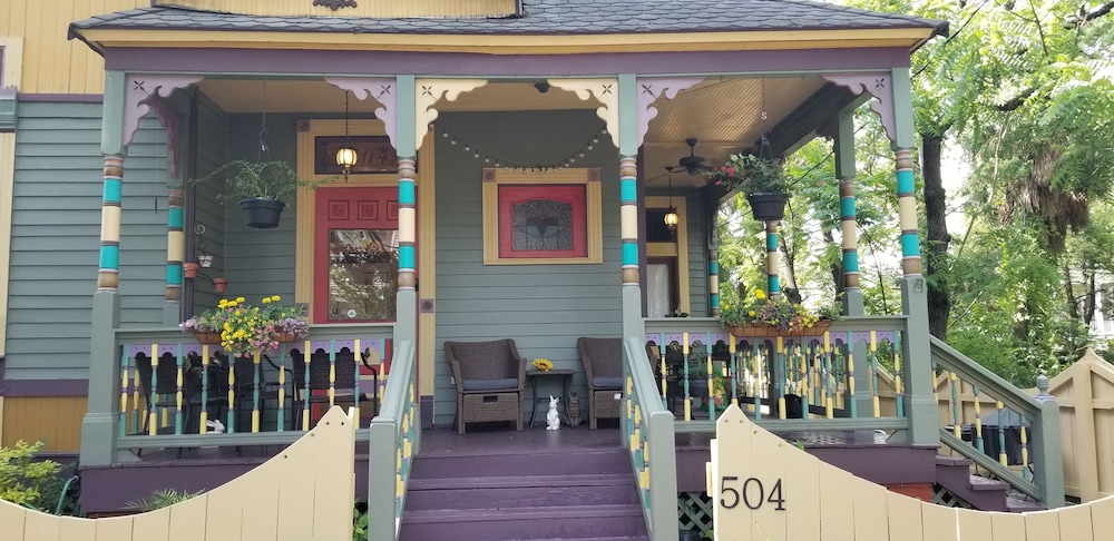 The Mardi Gras House - photo 84