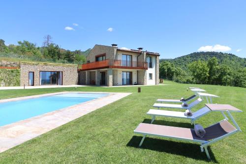 Villa Poggio ai Sassi Private Villa & Pool — 4-Star Luxury Hotel in Reggello, Italy