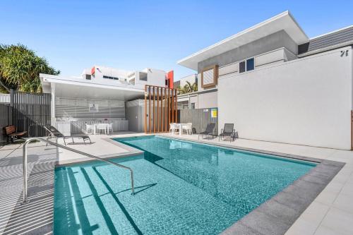 Aloha Allura — hotel in Coolum Beach