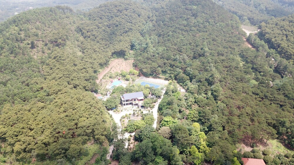 Green Pines Resort — 4-Star Luxury Hotel in Hanoi, Vietnam