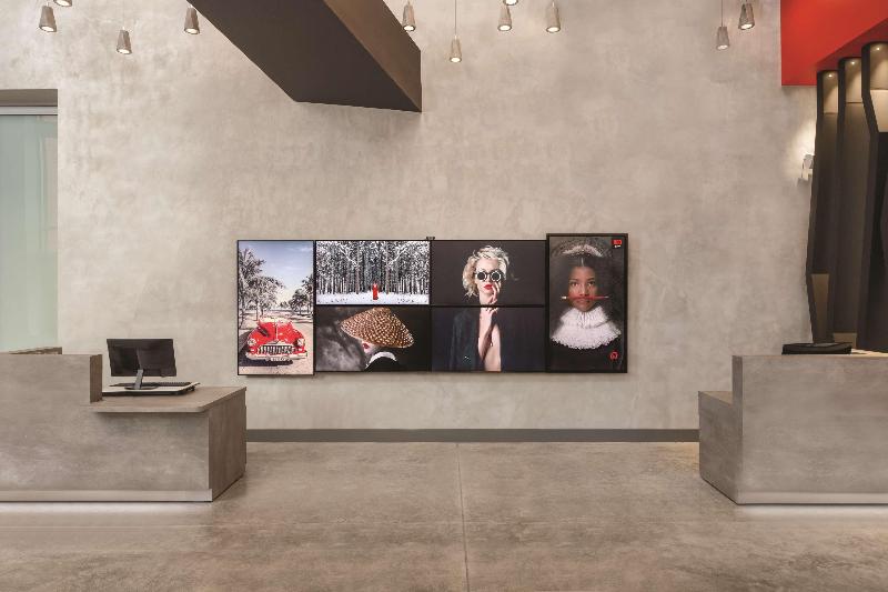 Kompose Boutique Hotel Miami Airport - photo 8