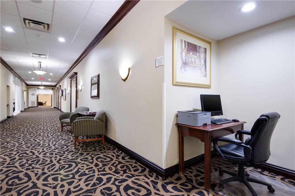 Quality Inn Oneonta Cooperstown Area - photo 26