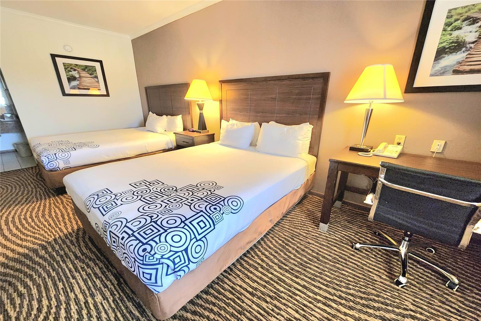 Days Inn by Wyndham Navasota - photo 18