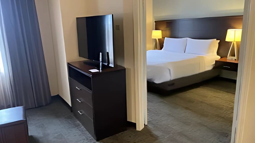Staybridge Suites Chicago Oakbrook Terrace by IHG - photo 12