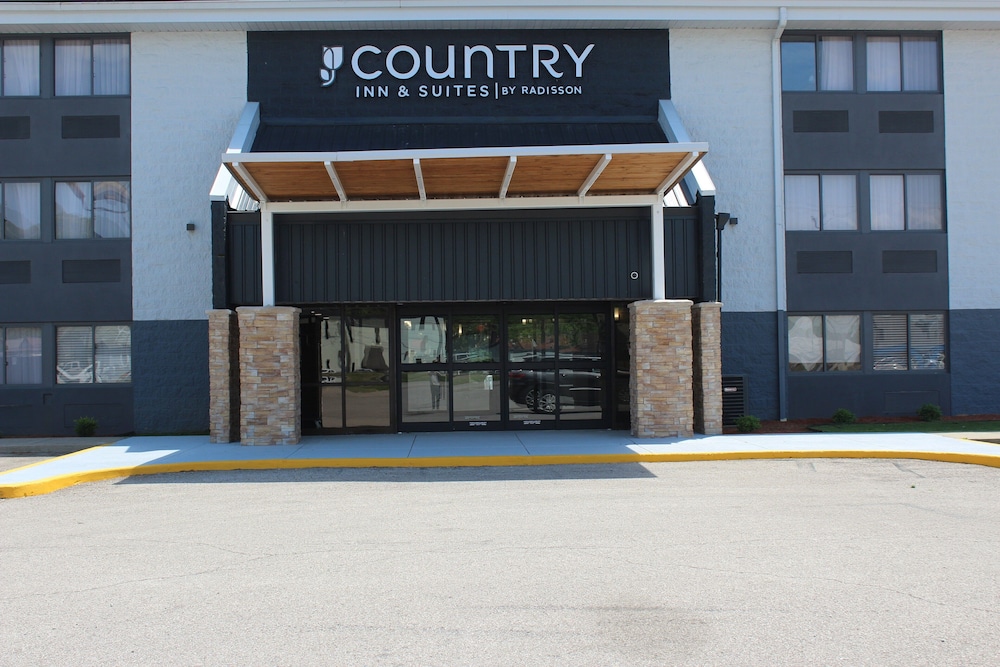 Country Inn & Suites By Radisson Dunbar Charleston - photo 34