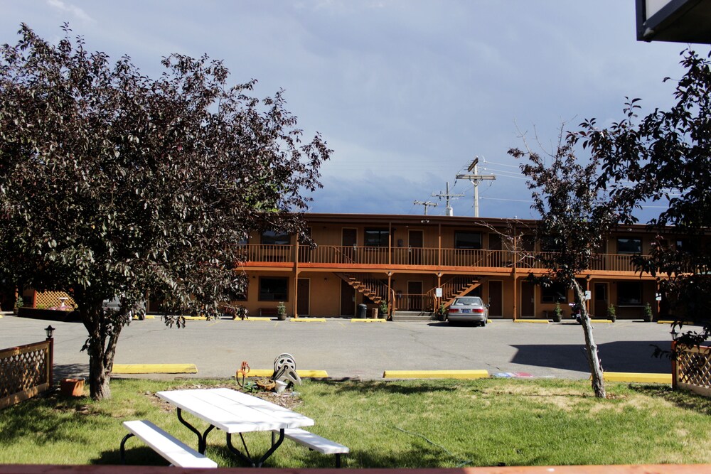 Country Motor Inn - photo 75