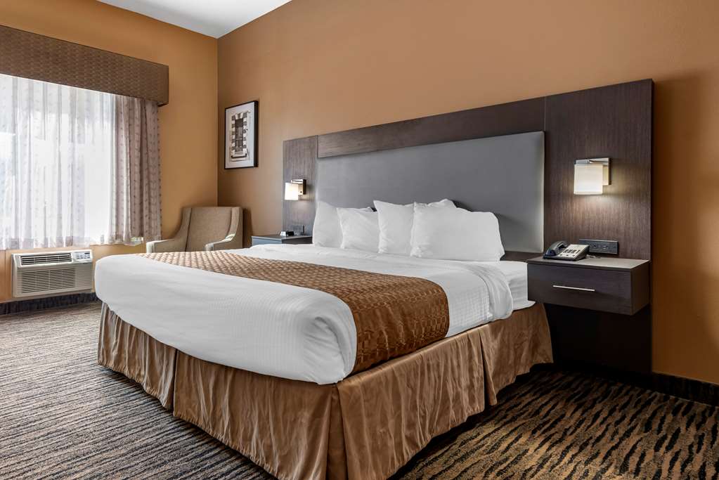 Best Western The Inn At The Fairgrounds - photo 25