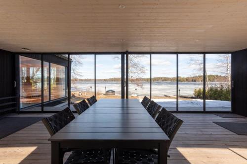 Stay North Villa Katajala — 4-Star Luxury Hotel in Haemeenlinna, Finland
