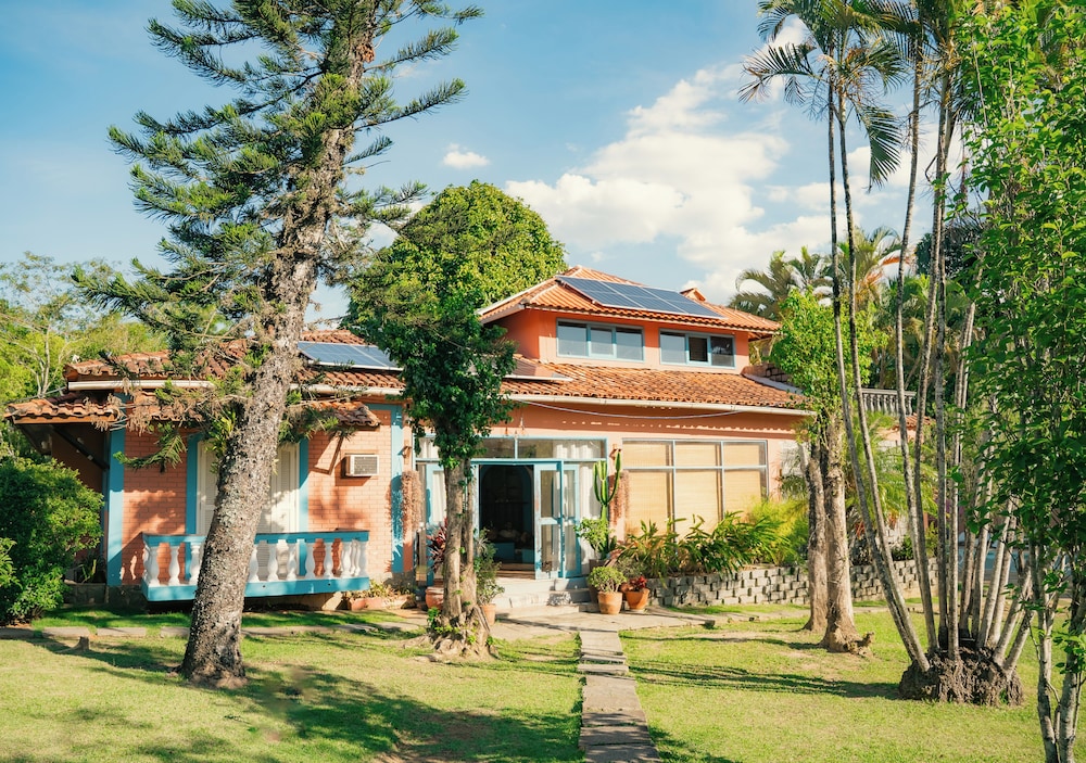 Pousada Flor de Penedo - last minute hotel in Penedo