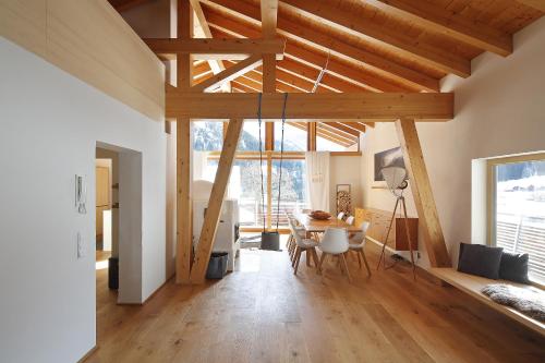 Loft7 — 4-Star Luxury Hotel in Mittelberg, Austria