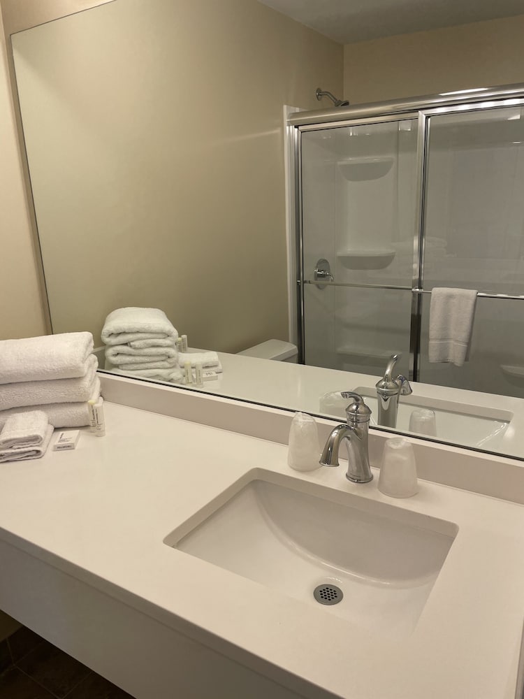 Hampton House Hotel - photo 42