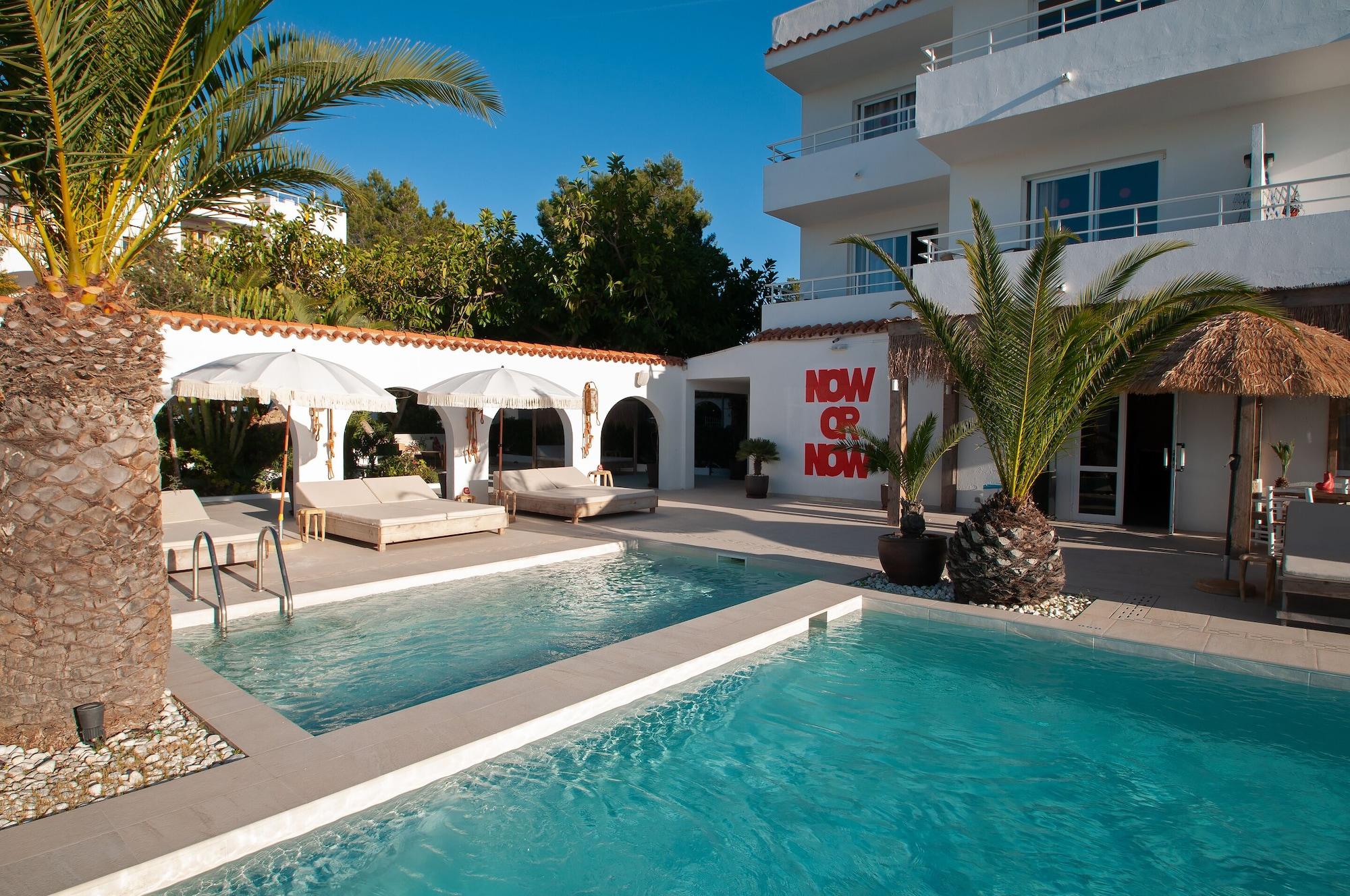 Sunset Oasis - carbon neutral hotel in Ibiza