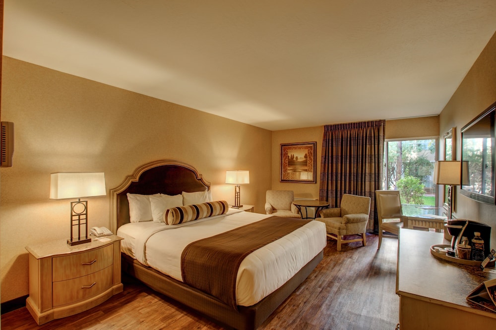 Golden Nugget Laughlin - photo 3