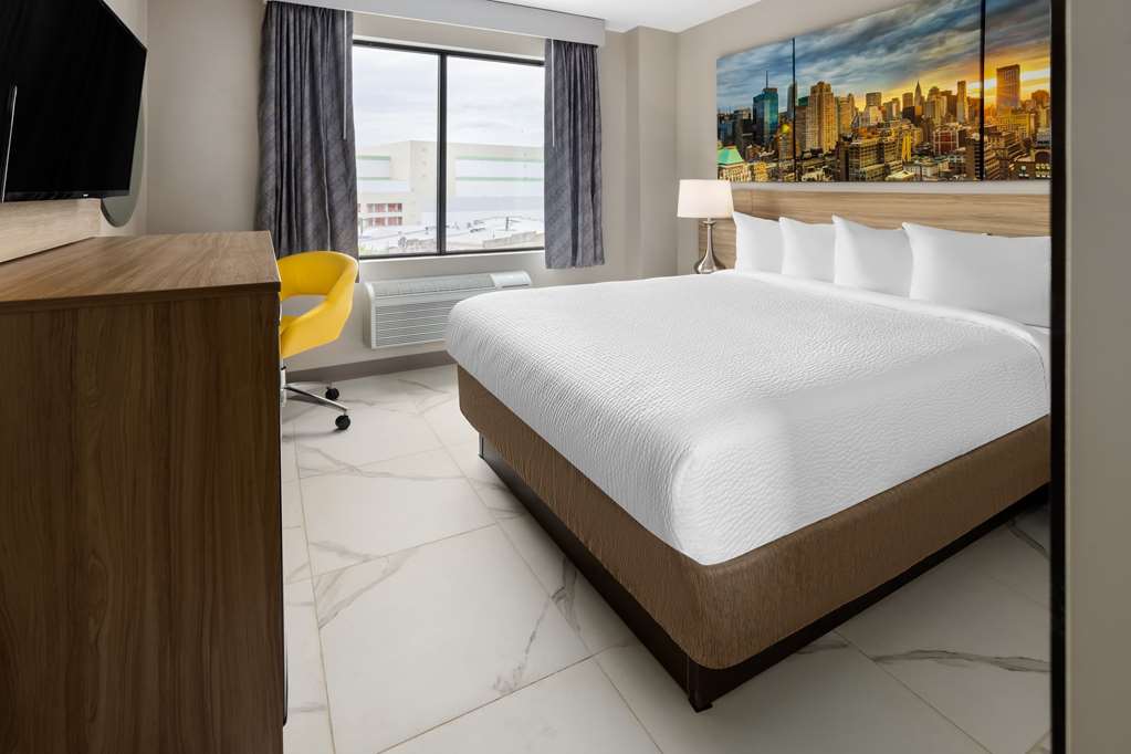 Days Inn by Wyndham Staten Island - photo 19