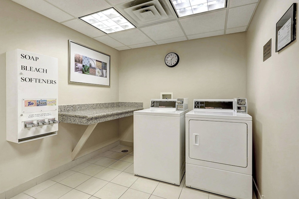 Fairfield Inn & Suites by Marriott Edison South Plainfield - photo 29