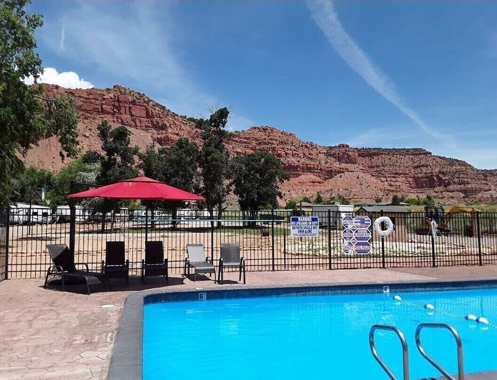 Crazy Horse Rv Resort - photo 40