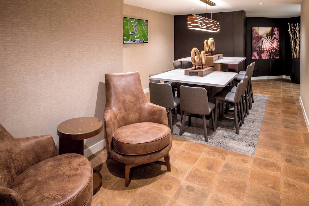Courtyard by Marriott Portland North - photo 15