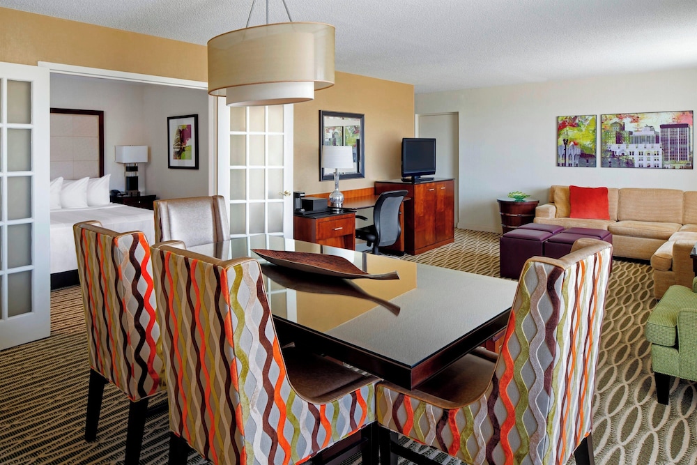 Charleston Marriott Town Center - photo 8