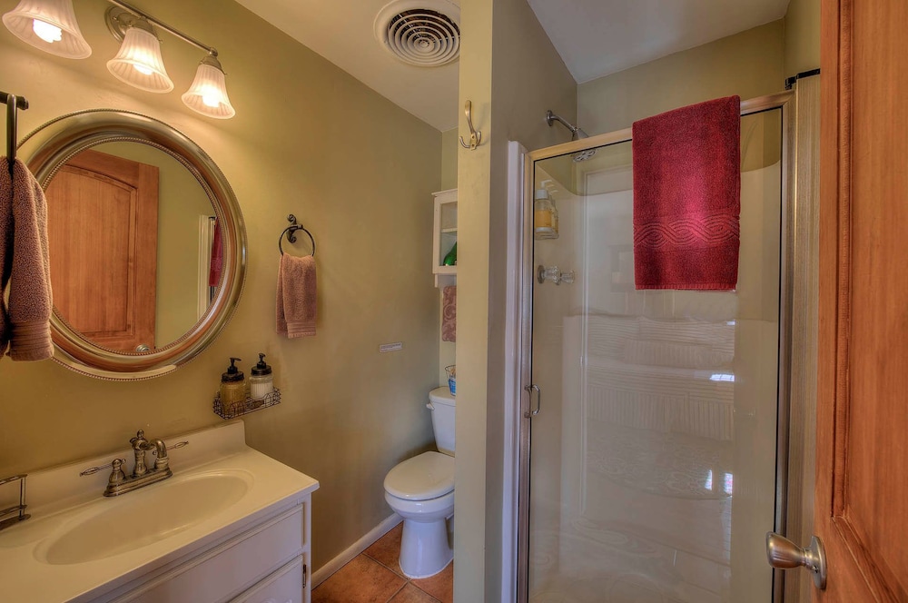 Cali Cochitta Vacation Rentals - photo 51