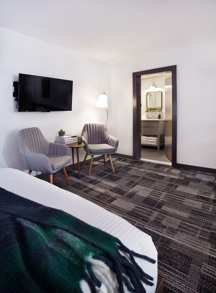 Main and Mountain - photo 28