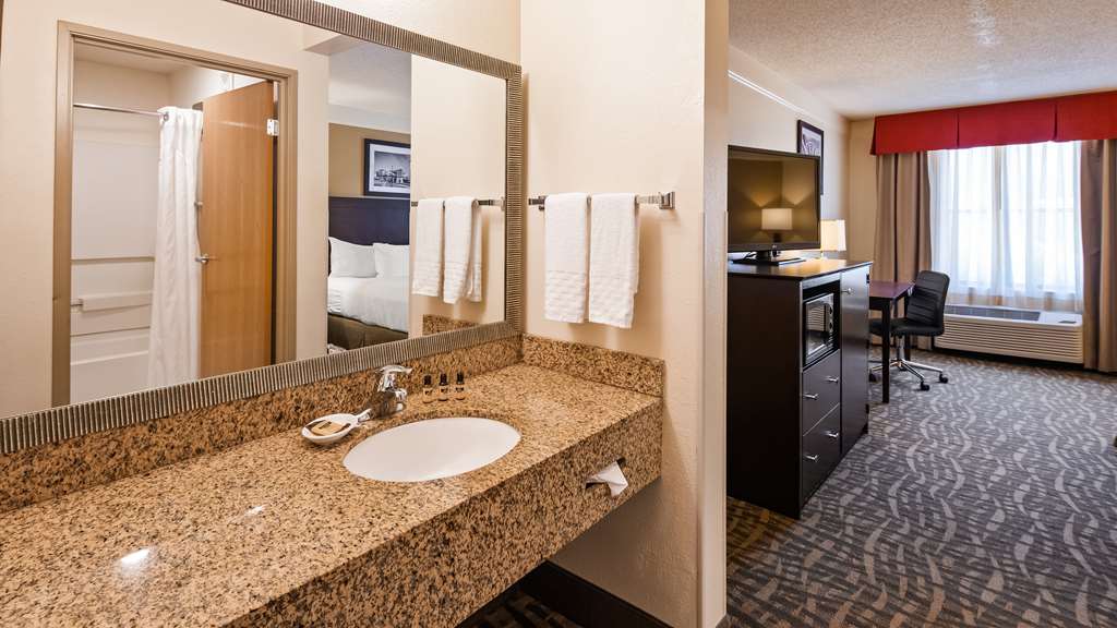 Best Western Plus Peoria - photo 12