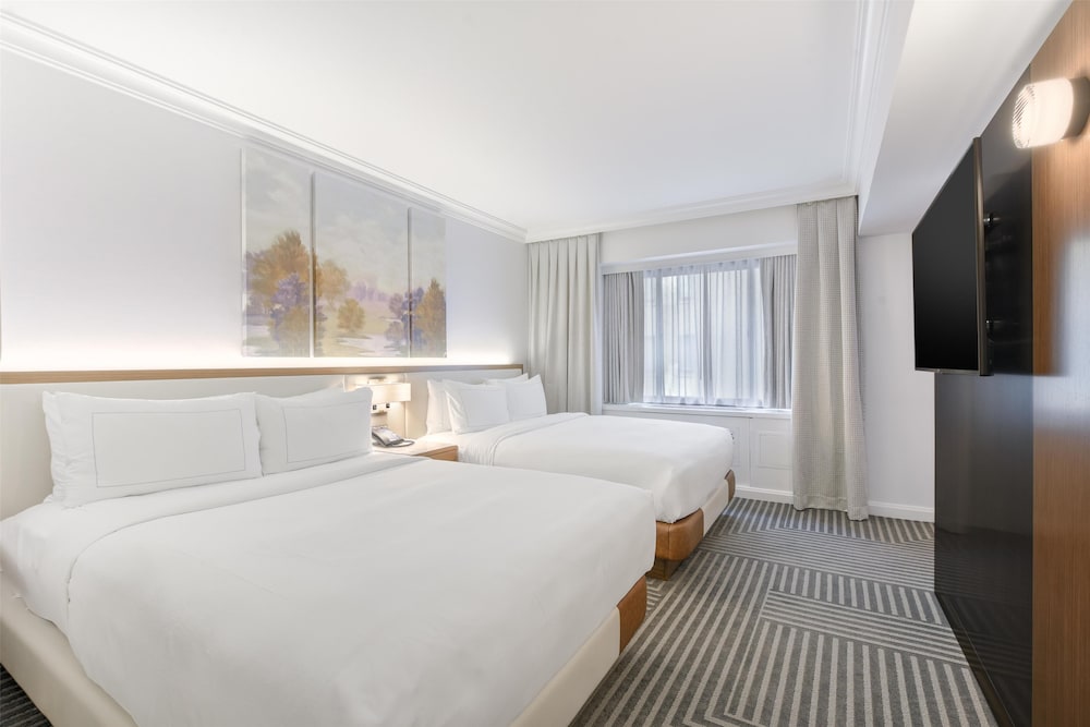 Capital Hilton - photo 35