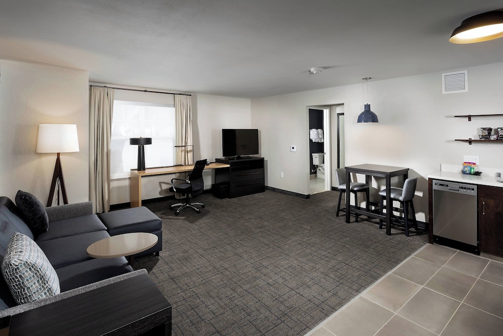 Residence Inn By Marriott Milwaukee Brookfield - photo 8