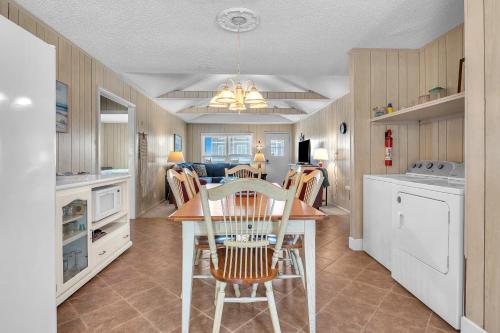 Shorebird by Oak Island Accommodations - photo 38