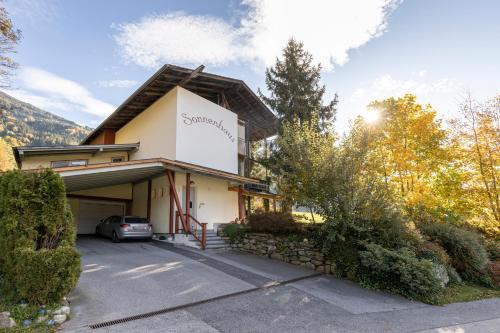Sonnenhaus — 4-Star Luxury Hotel in Stumm, Austria
