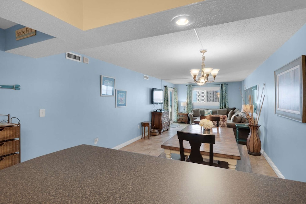 Regency Towers 703 - photo 15